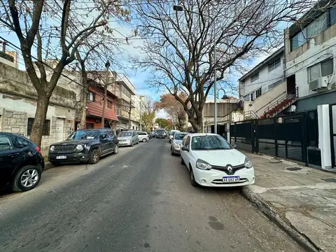Inmueble apto deposito casa lote de 299m2 con CONSTRUCCION en 1 planta - 8,66x34,64 zona industrial