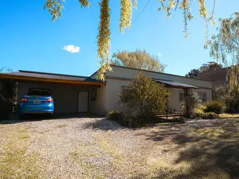 Casa de 4 ambientes en venta en barrio cerrado lomas de san francisco open door con piscina