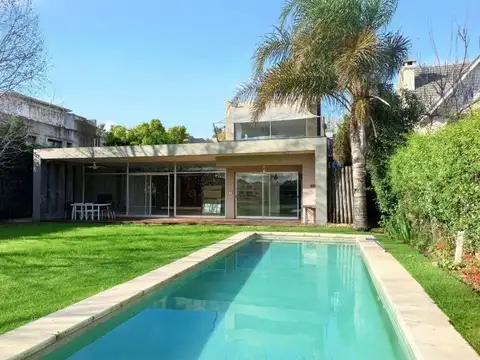 Venta casa 5 dormitorio Santa Maria deTigre laguna