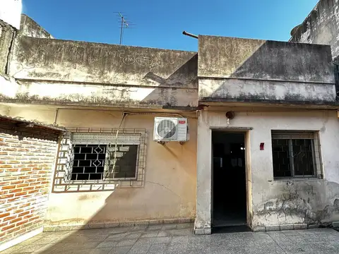 Depto Tipo Casa 4 ambientes con 1 baño