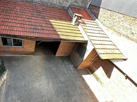 Depto Tipo Casa en Venta 60 años