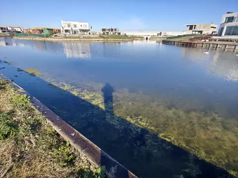 Terreno en Venta 35  mts Fondo