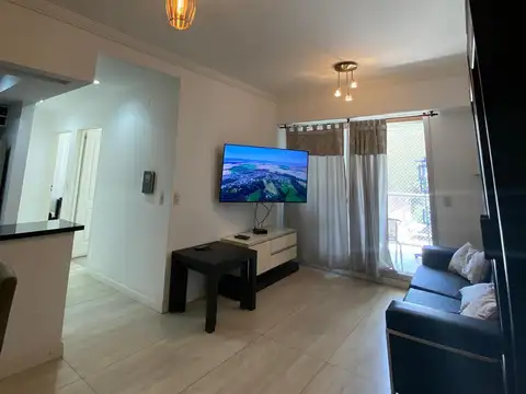 3 AMBIENTES DE CATEGORIA EN PLENO CENTRO AVELLANEDA