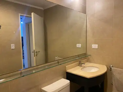 Departamento en Alquiler con 1 cocheras