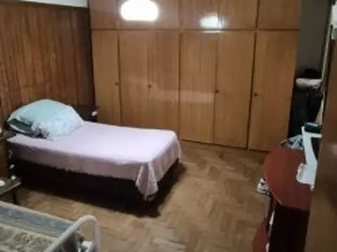 Depto Tipo Casa 4 ambientes con 1 baño