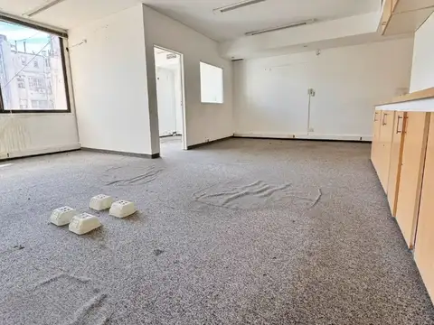 POSIBILIDAD DE VENTA o ALQUILER  SE ESCUCHAN OFERTAS