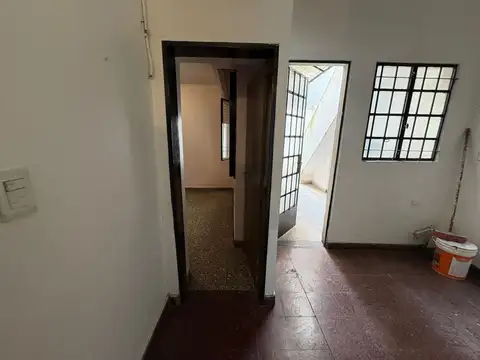 Depto Tipo Casa en Alquiler 40 años