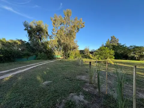 VENTA LOTE EN COLASTINE EN CONDOMINIO PRIVADO