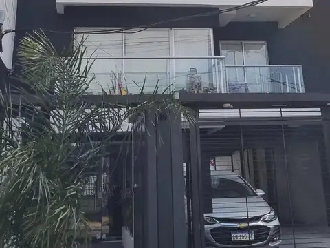 Venta Amplio Monoambiente Ultra Luminoso Seneca 1800 Santos Lugares