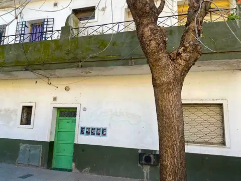 VENTA PH DE 3 AMBIENTES C/BALCON EN VILLA CELINA 