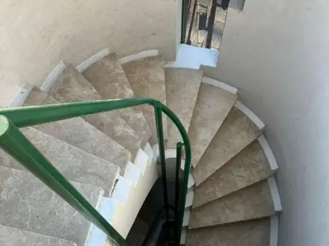 Excelente edificio de oficinas o consultorios en San Isidro