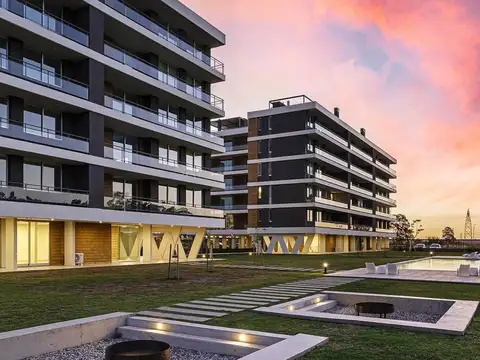 Alquiler 3 Dormitorios   2 cocheras - Condo 7 - Fisherton