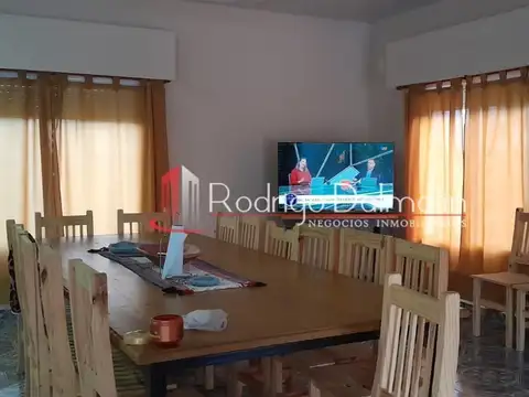 Casa 3 ambientes con 2 baños