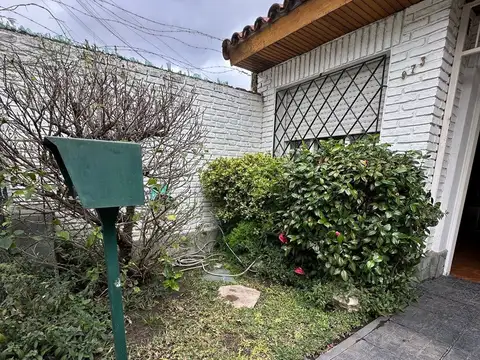 Casa en Venta con 1 cochera