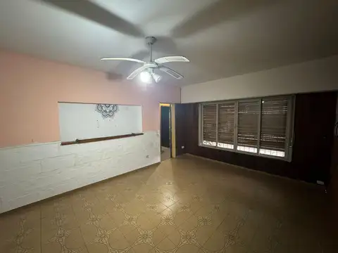 Depto Tipo Casa 4 ambientes con 1 baño
