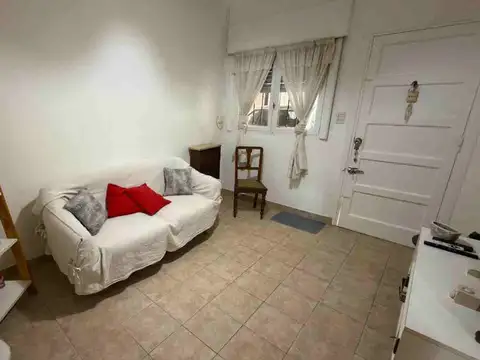Casa en Venta en Adrogue, USD 180.000