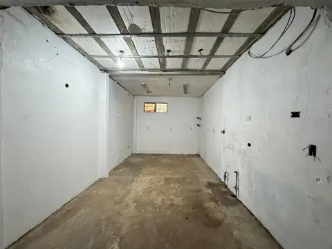 Depto Tipo Casa 4 ambientes con 2 baños