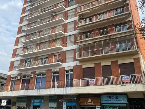 Venta departamento contra frente de 105 mt2,en el centro de San Miguel