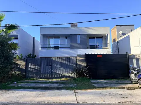 Duplex 3 ambientes venta De Vicenzo