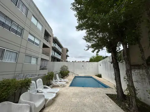 Av del Libertador  al 15300