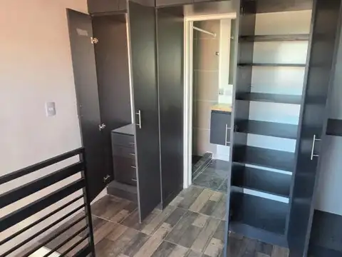 Depto Tipo Casa 2 ambientes con 1 baño