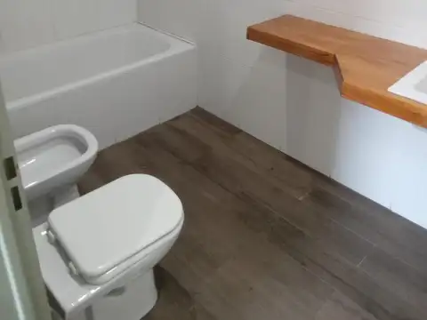 Casa en Alquiler al Este