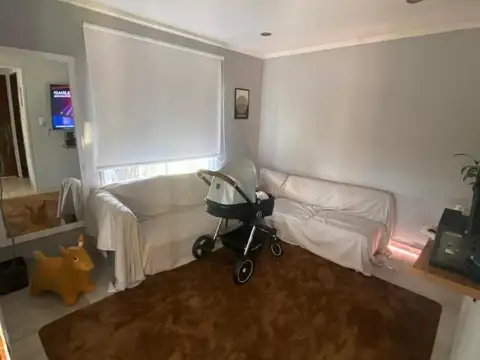 Casa en Alquiler con 1 cochera