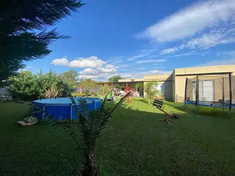Casa en Alquiler en Zárate, $ 800.000