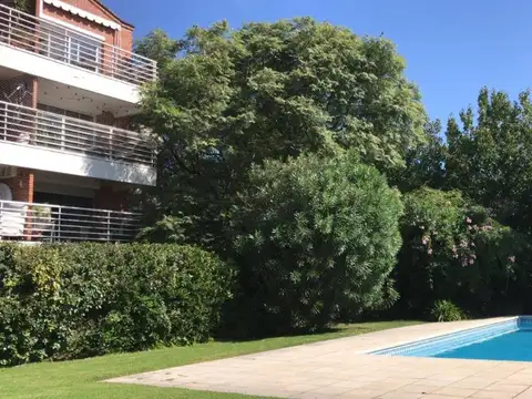 Departamento en Alquiler de 4 ambientes