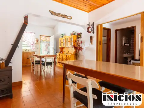Casa en Venta con 1 cochera