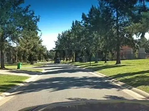 Tulipán 3900, Piso 0