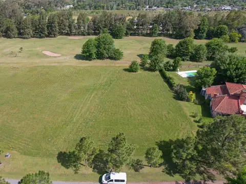 Terreno en Venta 49  mts Fondo