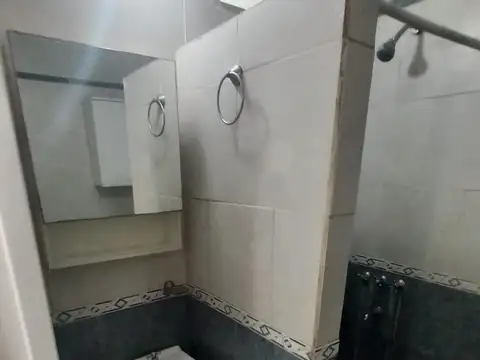 Duplex. Muñiz. 3 amb con patio