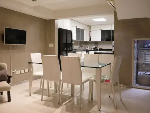 Departamento 5 ambientes con 3 baños