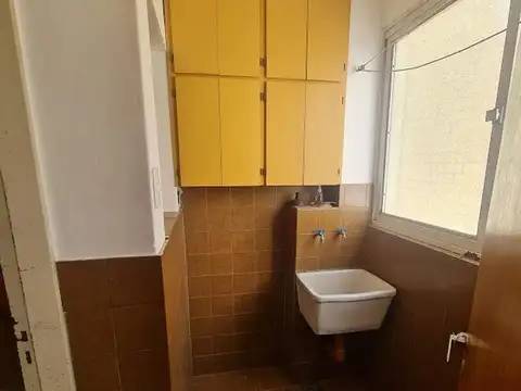 Departamento 4 ambientes con 2 baños