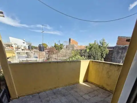 MONTGOLFIER N°307, La Matanza, Buenos Aires, Argentina.