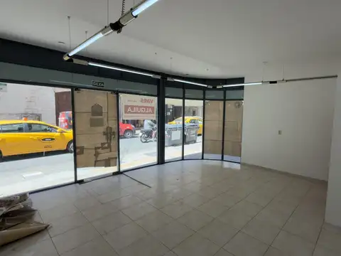 Local en Alquiler en Centro, $ 1.600.000