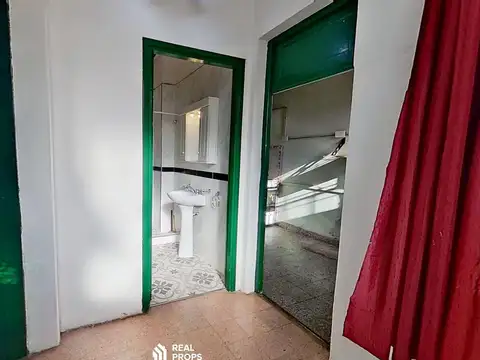 Depto Tipo Casa en Venta en Mataderos, USD 57.000