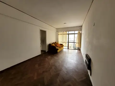 Departamento en Venta de 3 dormitorios + cochera en Rosario Zona Centro