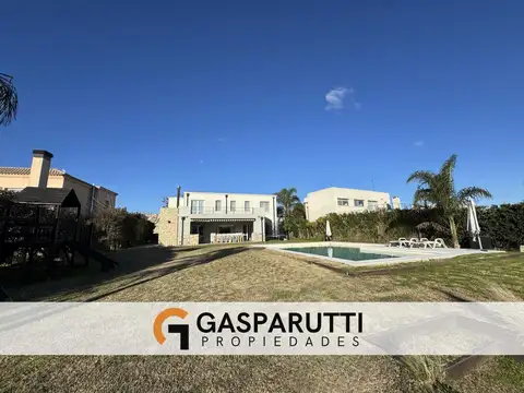 Casa en Venta al Oeste