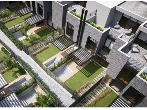 Casa 13 ambientes con 2 baños