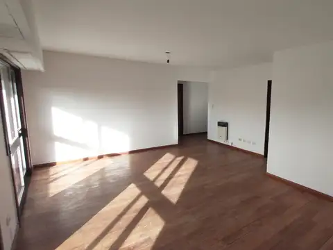 Departamento en Alquiler de 5 ambientes