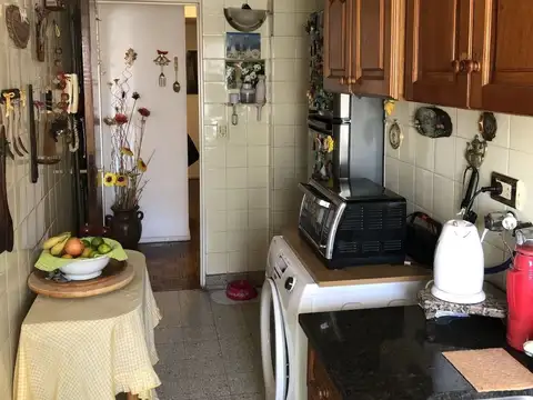 Departamento 4 ambientes con 2 baños