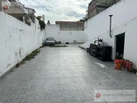 Local en Alquiler en Crucesita, $ 9.000.000
