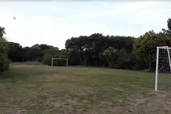 Actividades deportivas futbol, tenis en el Country Club, Quequen Chico