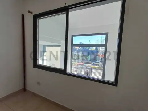 MONOAMBIENTE ALQUILER BERNAL CENTRO