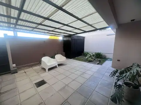 Casa en  venta en calle 28 entre 509 y 510