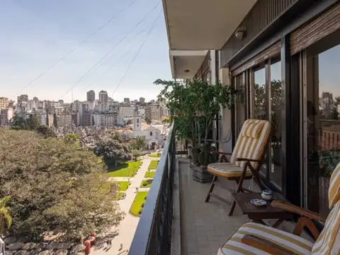 Av. Quintana y Ayacucho