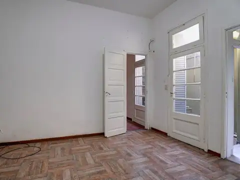 Casa en Venta en Versalles, USD 189.000