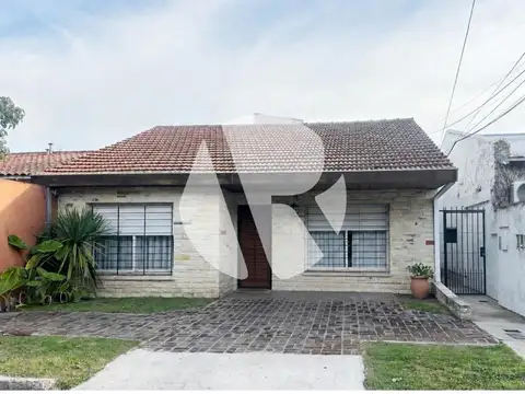 Depto Tipo Casa en Venta en Beccar, USD 140.000